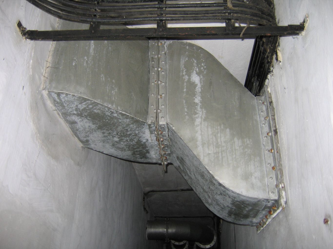 Ligne Maginot - BUCHHOLZBERG (I / 79° RIF) - (Abri) - Conduit air pur dans le couloir avant
Visite fin 90 avec la BA901
