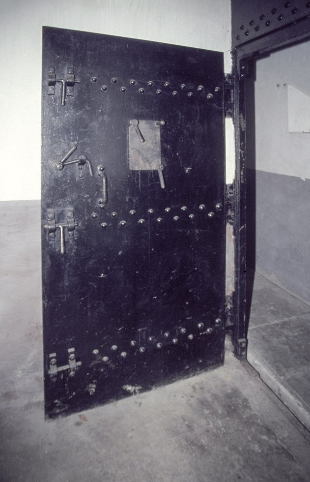 Ligne Maginot - BUCHHOLZBERG (I / 79° RIF) - (Abri) - Porte blindée intérieure du sas Ouest
Visite fin 90 avec la BA901