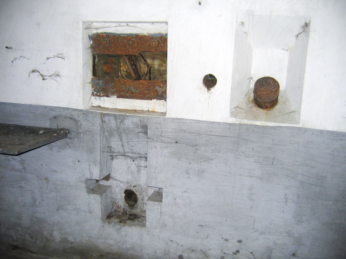 Ligne Maginot - BUCHHOLZBERG (I / 79° RIF) - (Abri) - Caponnière Ouest
Visite fin 90 avec la BA901