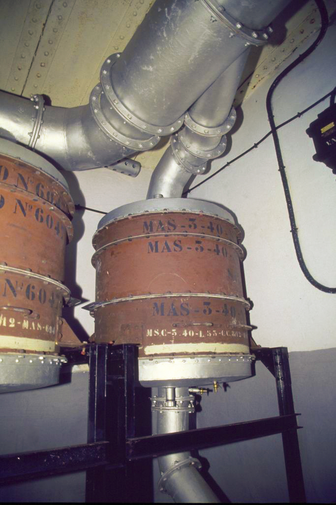 Ligne Maginot - BUCHHOLZBERG (I / 79° RIF) - (Abri) - Filtres
Visite fin 90 avec la BA901