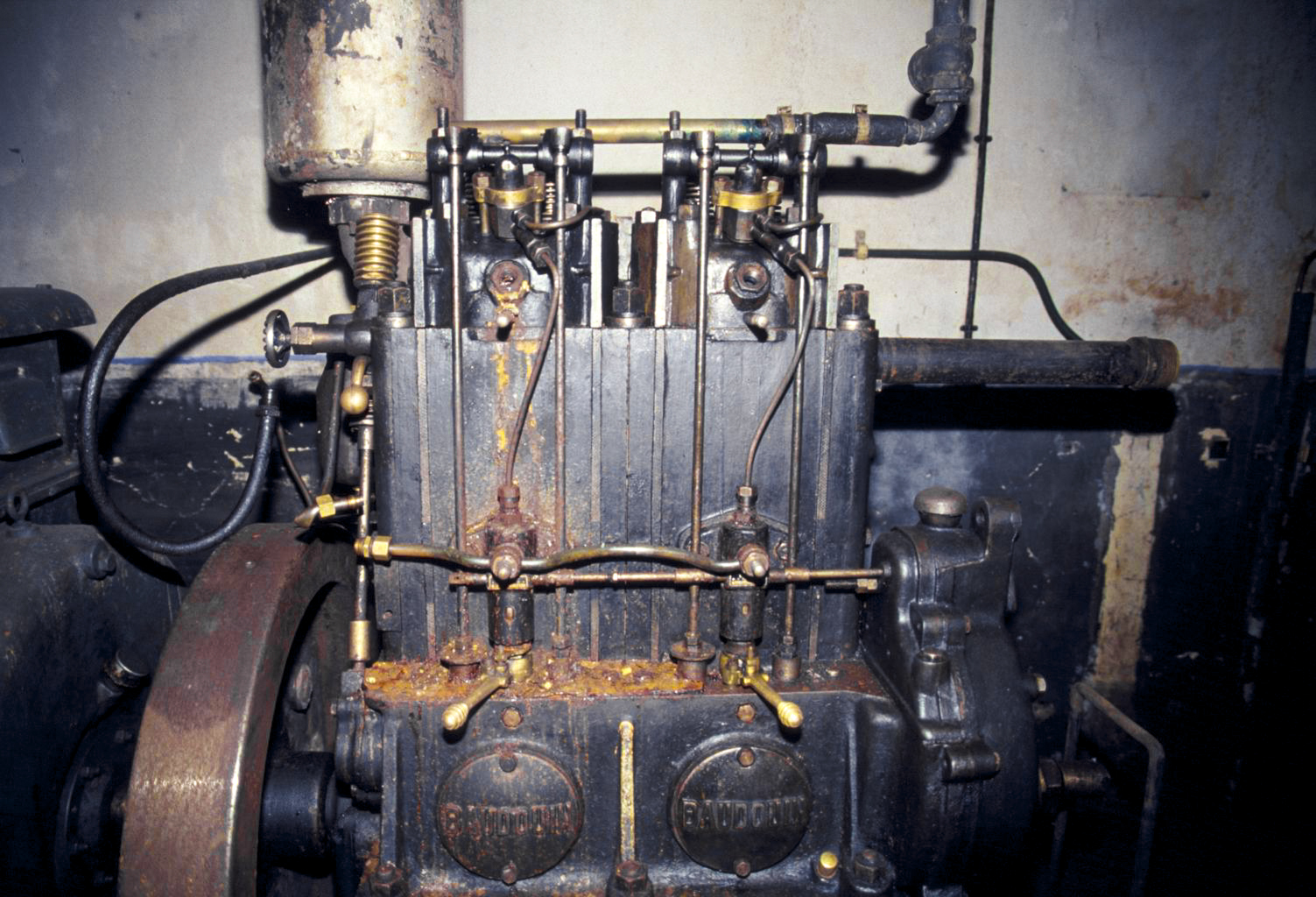 Ligne Maginot - BUCHHOLZBERG (I / 79° RIF) - (Abri) - Détail du moteur Baudouin 24 ch
Visite fin 90 avec la BA901 - ammagsdr