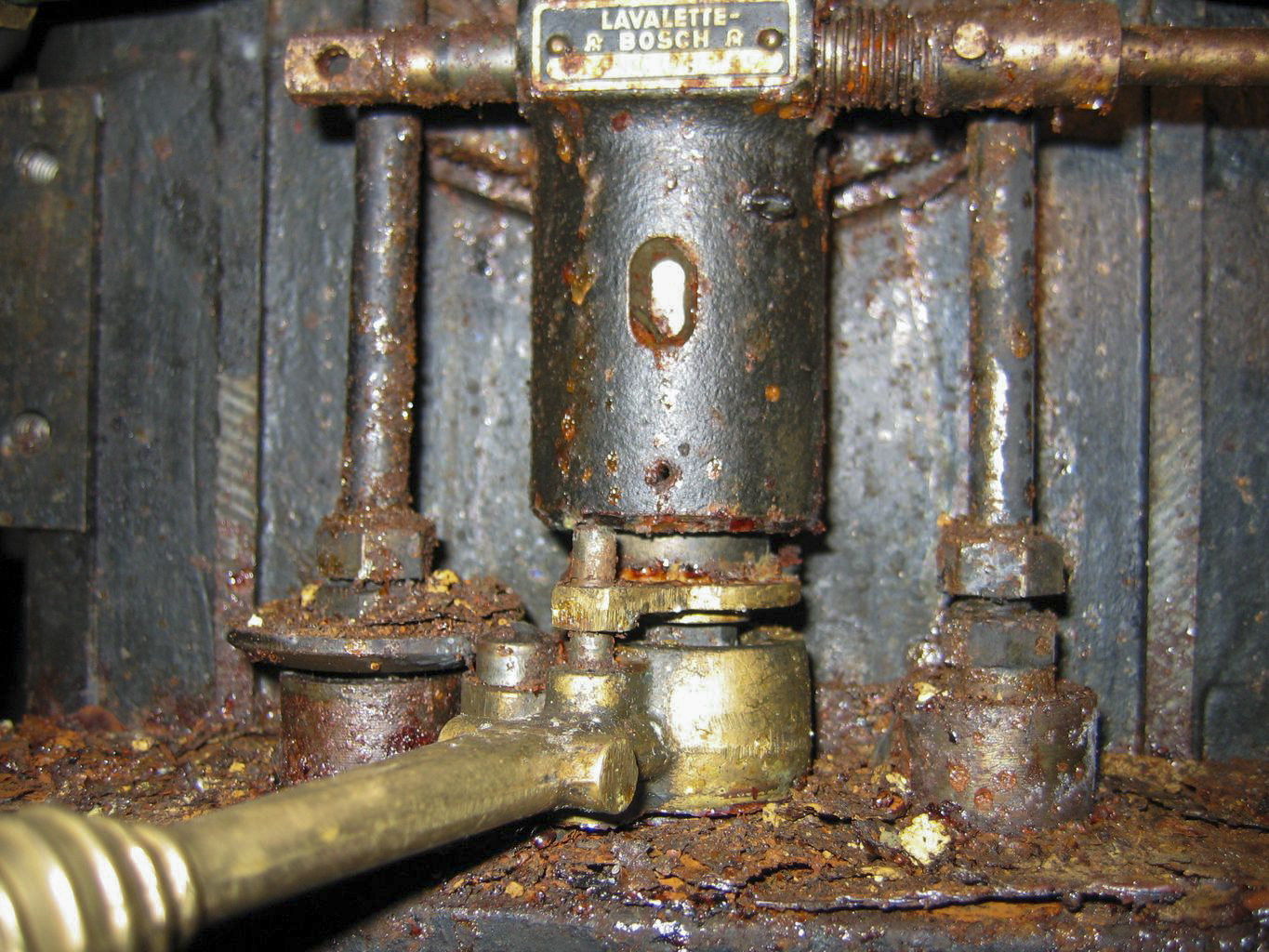 Ligne Maginot - BUCHHOLZBERG (I / 79° RIF) - (Abri) - Détail du moteur Baudouin 24 ch
Visite fin 90 avec la BA901