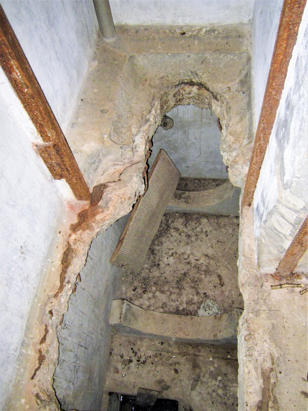 Ligne Maginot - GUNSTHAL COL OUEST - (Blockhaus pour arme infanterie) - Latrines
