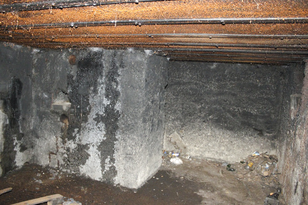 Ligne Maginot - SCHWANG - (Blockhaus pour arme infanterie) - Vue intérieure de l'entrée