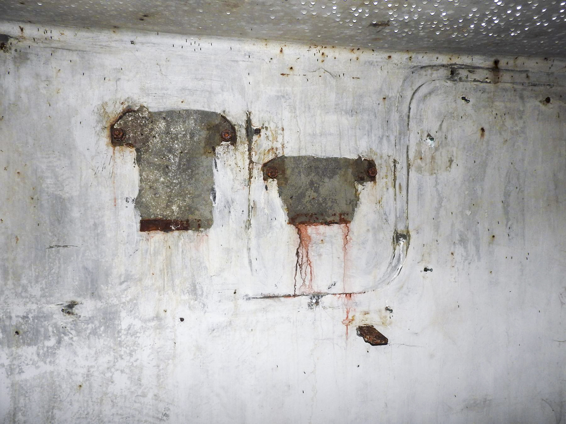 Ligne Maginot - D4 - (Chambre de coupure - Avec central) - L'intérieur vide - STENGER Mathieu