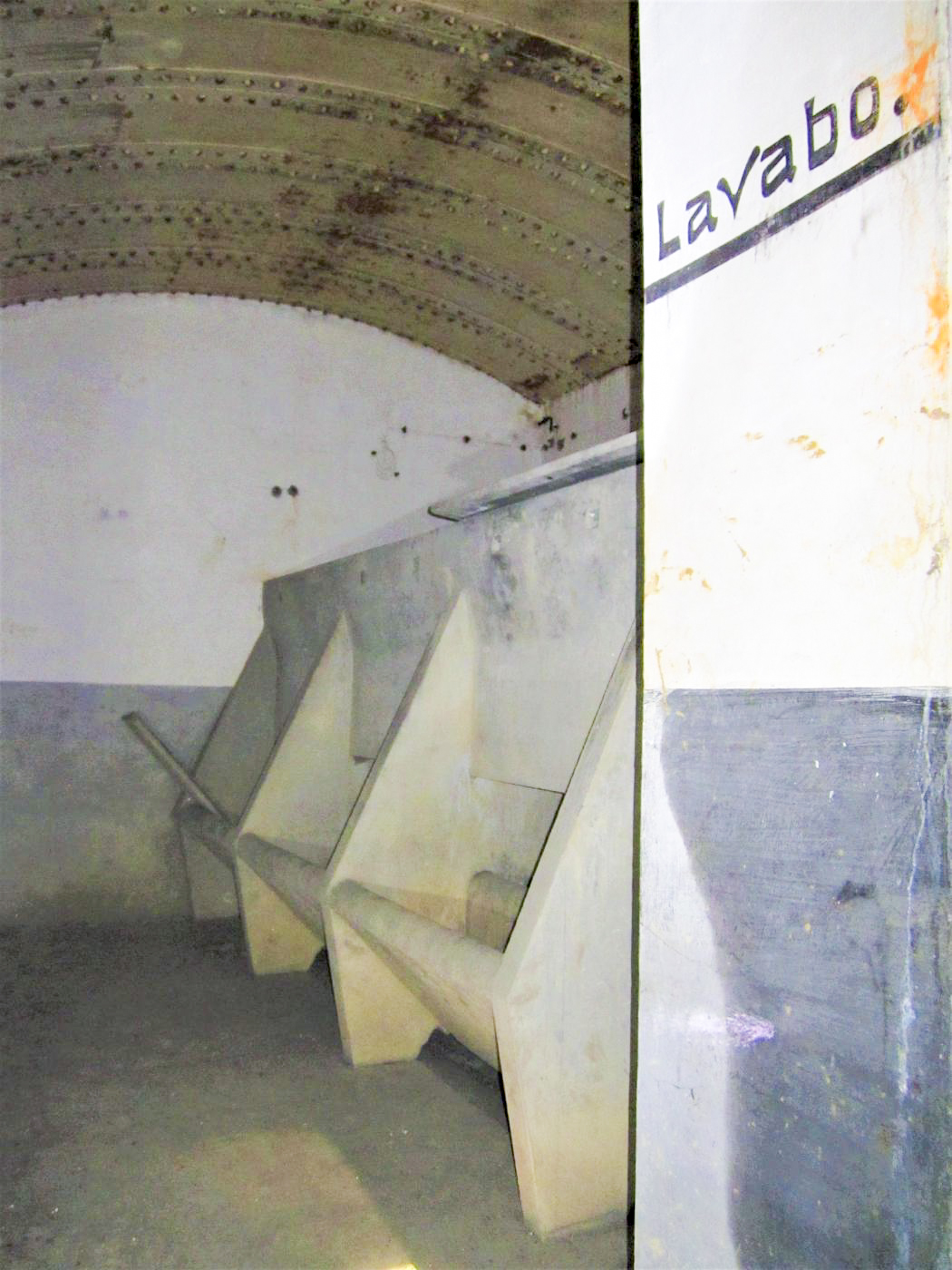 Ligne Maginot - HOFFEN - (Abri) - Lavabos