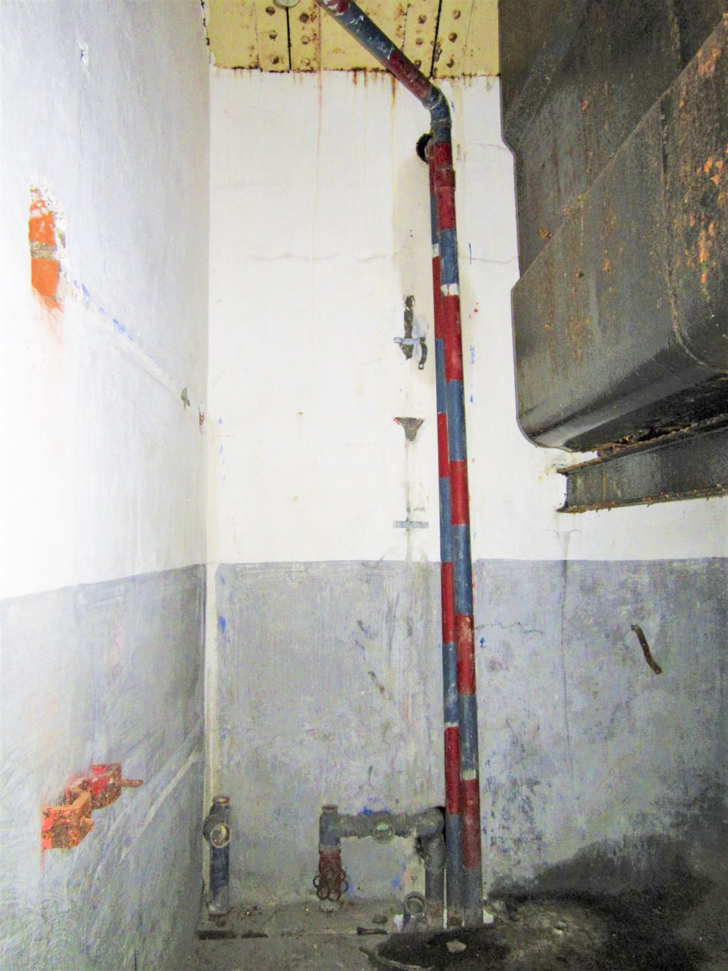 Ligne Maginot - HOFFEN - (Abri) - Réservoir journalier
Réseau de distribution