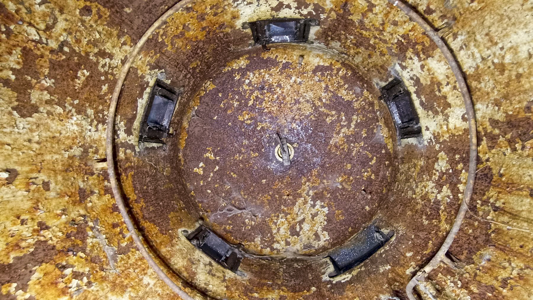 Ligne Maginot - FREUDENBERG (QUARTIER SCHIESSECK - I/37° RIF) - (Abri) - Cloche GFM - Baptiste GAUDIN