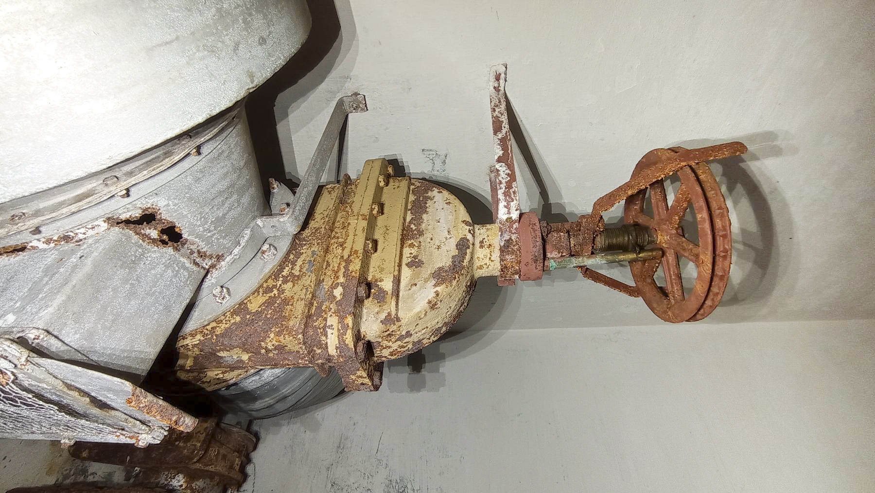 Ligne Maginot - FREUDENBERG (QUARTIER SCHIESSECK - I/37° RIF) - (Abri) - Vanne air gazé - Baptiste GAUDIN