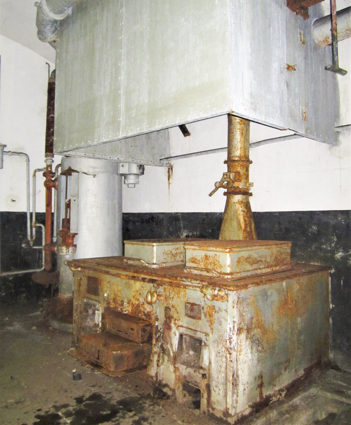 Ligne Maginot - FREUDENBERG (QUARTIER SCHIESSECK - I/37° RIF) - (Abri) - Cuisinière à charbon Bonnaire Zimmermann - Gregory Fuchs