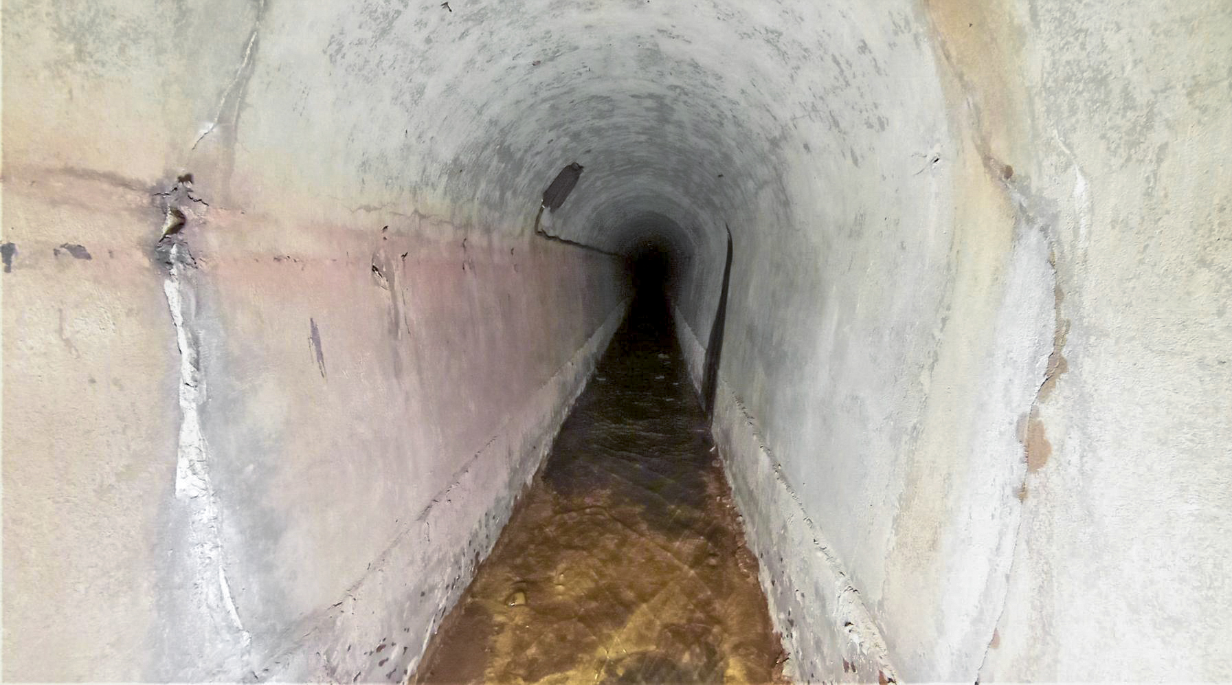 Ligne Maginot - FREUDENBERG (QUARTIER SCHIESSECK - I/37° RIF) - (Abri) - Galerie de l'égout - Baptiste GAUDIN