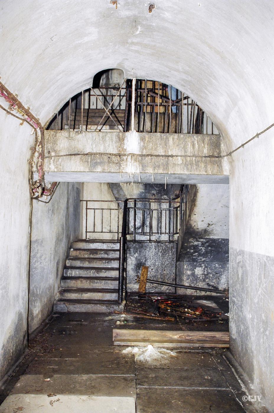 Ligne Maginot - REYERSVILLER - (Abri) - Pied de la cage d'escalier du coffre Est