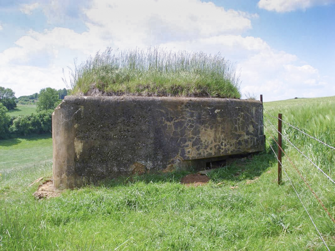 Ligne Maginot - 75BIS - POTINVAUX - (Blockhaus pour arme infanterie) - Face gauche