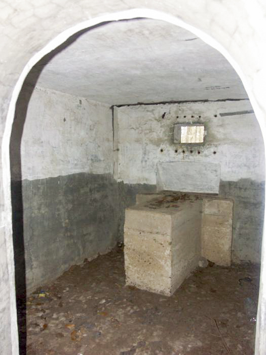 Ligne Maginot - MAIN du PRINCE 2 (Blockhaus pour arme infanterie) - Casemate pour mitrailleuse gauche