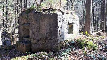 Ligne Maginot - FM34 - NONNENHARDT CENTRE 1 - (Blockhaus pour arme infanterie) - Créneaux frontal et latéral gauche