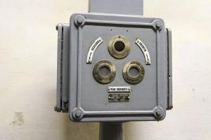 Ligne Maginot - FOUR A CHAUX - FAC - (Ouvrage d'artillerie) - Usine électrique
Colonne de feux tournant destinée à permettre la synchronisation des groupes électrogènes et leur couplage