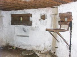 Ligne Maginot - NEUWEIHER 2 (Blockhaus pour arme infanterie) - Créneau de mitrailleuse gauche, goulotte lance grenade et créneau central pour fusil mitrailleur