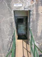Ligne Maginot - HACKENBERG - A19 (Ouvrage d'artillerie) - Bloc 9
Issue de secours avec le créneau défendant l'entrée.
