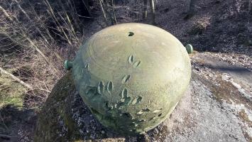 Ligne Maginot - GUNSTHAL COL EST - (Blockhaus pour arme infanterie) - Vue de dessus de la cloche GFM