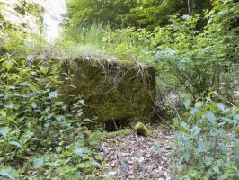 Ligne Maginot - LANGTHAL 1 - (Blockhaus pour arme infanterie) - Un des créneaux du blockhaus de défense rapprochée