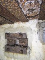 Ligne Maginot - LANGTHAL 2 - (Blockhaus pour arme infanterie) - Créneau FM de défense de l'entrée et orifice périscopique