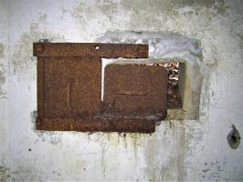 Ligne Maginot - M13 - NONNENHARDT OUEST 2 - (Blockhaus pour arme infanterie) - Créneau latéral