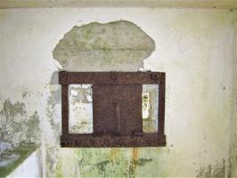Ligne Maginot - FM34 - NONNENHARDT CENTRE 1 - (Blockhaus pour arme infanterie) - Créneau latéral droit