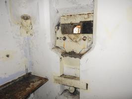 Ligne Maginot - NONNENHARDT N°1 - (Blockhaus pour arme infanterie) - Créneau FM principal