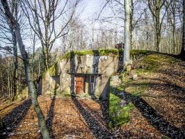 Ligne Maginot - NONNENHARDT N°2 - (Blockhaus pour arme infanterie) - Vue vers l'entrée