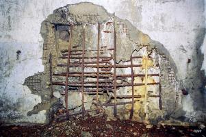 Ligne Maginot - TRAUTBACH OUEST - (Blockhaus pour arme infanterie) - Dégâts sur la façade