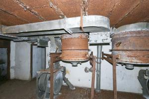 Ligne Maginot - WINDSTEIN - (Casemate d'infanterie - double) - Le système de ventilation encore partiellement en place