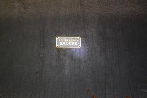 Ligne Maginot - NANCY- LAXOU - CENTRAL PROTéGé - (Central téléphonique isolé) - Porte étanche intérieure, plaque constructeur