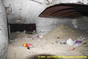 Ligne Maginot - B17 - BORDEAUX - (Blockhaus pour arme infanterie) - 