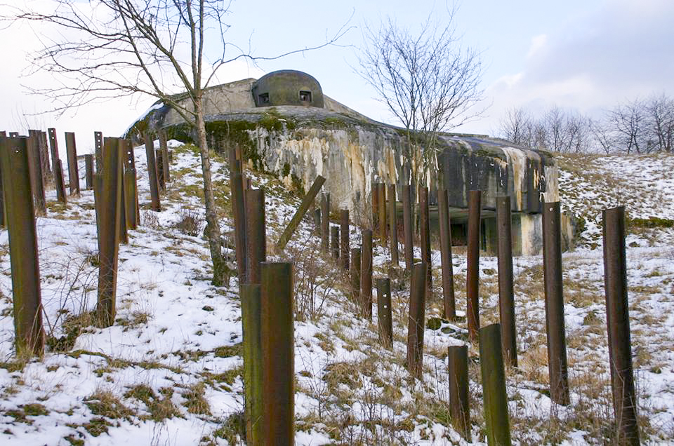 Ligne Maginot - FOUR A CHAUX - FAC - (Ouvrage d'artillerie) - Bloc 6
Réseau de rails antichar