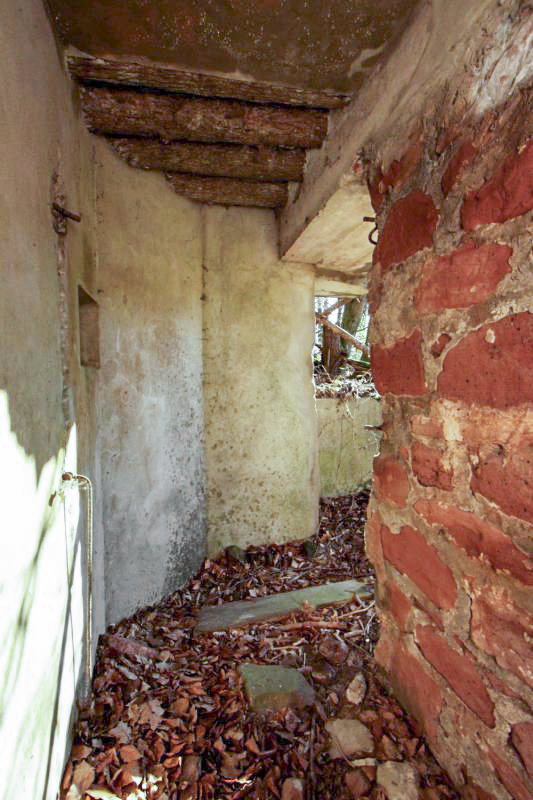Ligne Maginot - PHILIPPSBOURG (154°RIF - 1/168°RAP) - (PC de Sous-Secteur) - Entrée principale en chicane