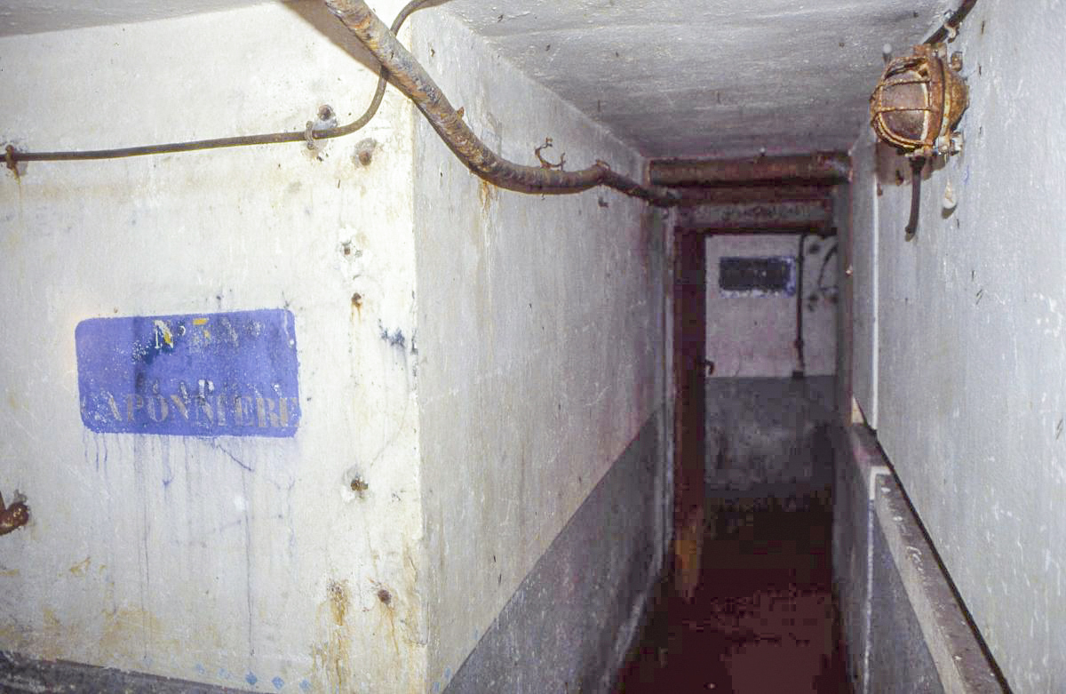 Ligne Maginot - BOIS DE KANFEN EST - C43 - (Casemate d'infanterie) - L'intérieur de la casemate
