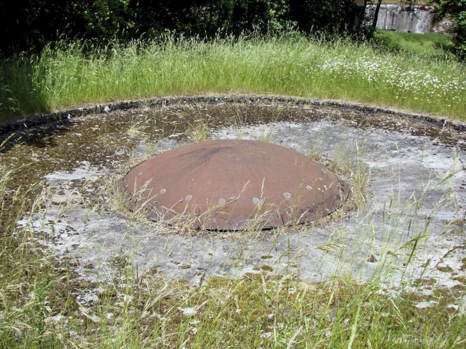 Ligne Maginot - HACKENBERG - A19 (Ouvrage d'artillerie) - Bloc 6
Tourelle de 135 - Schnoupf