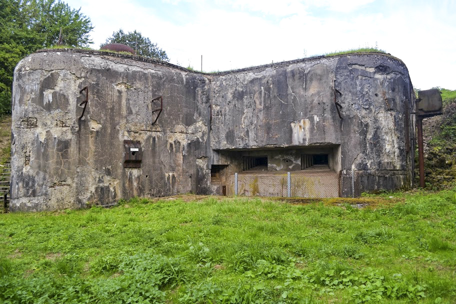 Ligne Maginot - HACKENBERG - A19 (Ouvrage d'artillerie) - Bloc 7
Casemate d'infanterie et tourelle de mitrailleuses - PAVEL Jan