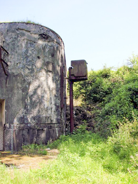 Ligne Maginot - HACKENBERG - A19 (Ouvrage d'artillerie) - Bloc 7
Niche blindée du projecteur. - Schnoupf