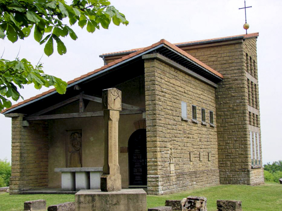 Ligne Maginot - HACKENBERG - A19 (Ouvrage d'artillerie) - La chapelle reconstruite en 1961. - Schnoupf