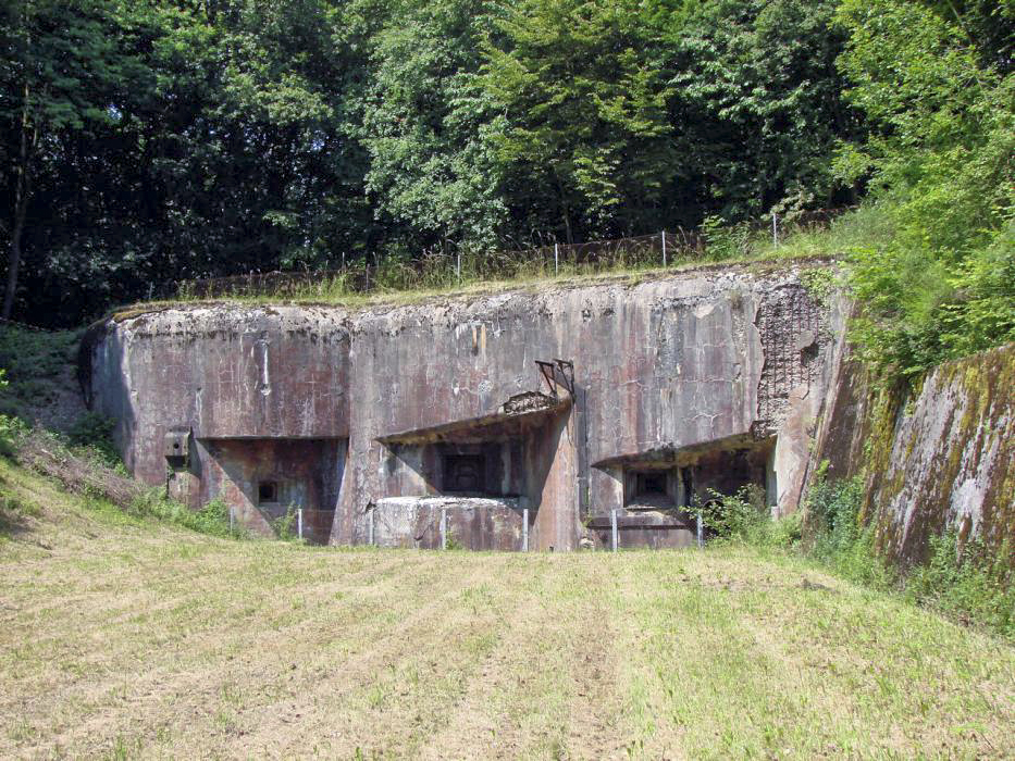 Ligne Maginot - HACKENBERG - A19 (Ouvrage d'artillerie) - Vue d'ensemble du bloc 25 - Schnoupf