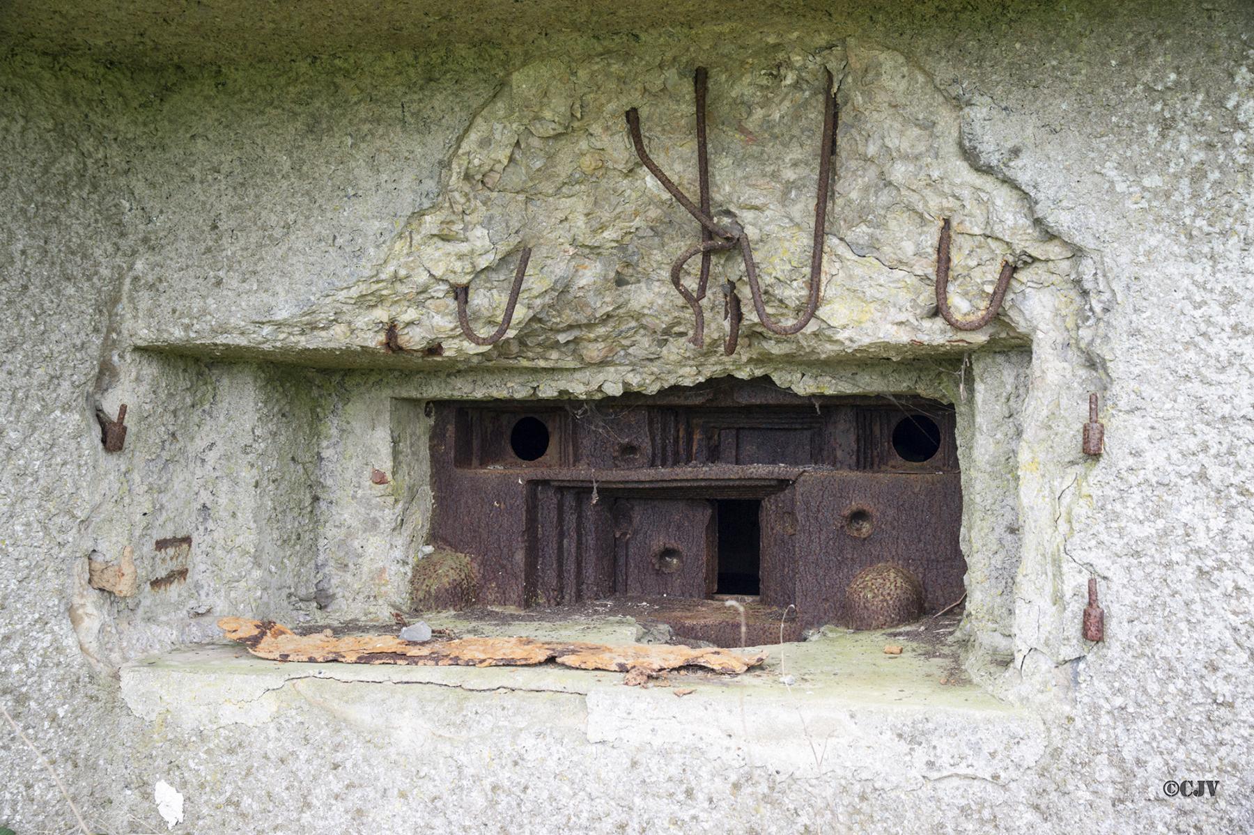 Ligne Maginot - B723 - FERME aux PUCES (Blockhaus pour canon) - 