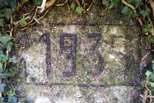 Ligne Maginot - FM127 - PETIT MUEHLBERG Nord (Blockhaus pour arme infanterie) - Cartouche au dessus du créneau - AALMA