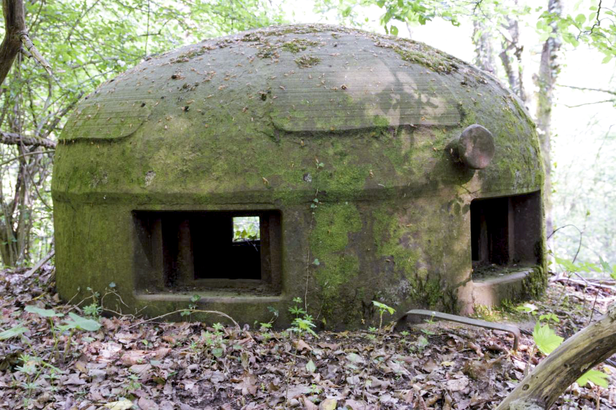 Ligne Maginot - GRAND LOT - X2 - (Abri) - L'une des deux cloches GFM de l'abri