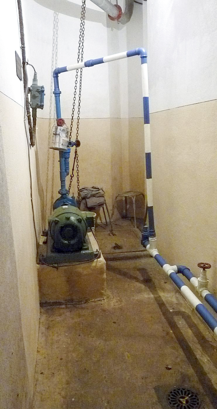 Ligne Maginot - ZEITERHOLZ - X6 - (Abri) - Pompe du puits alimentant l'abri