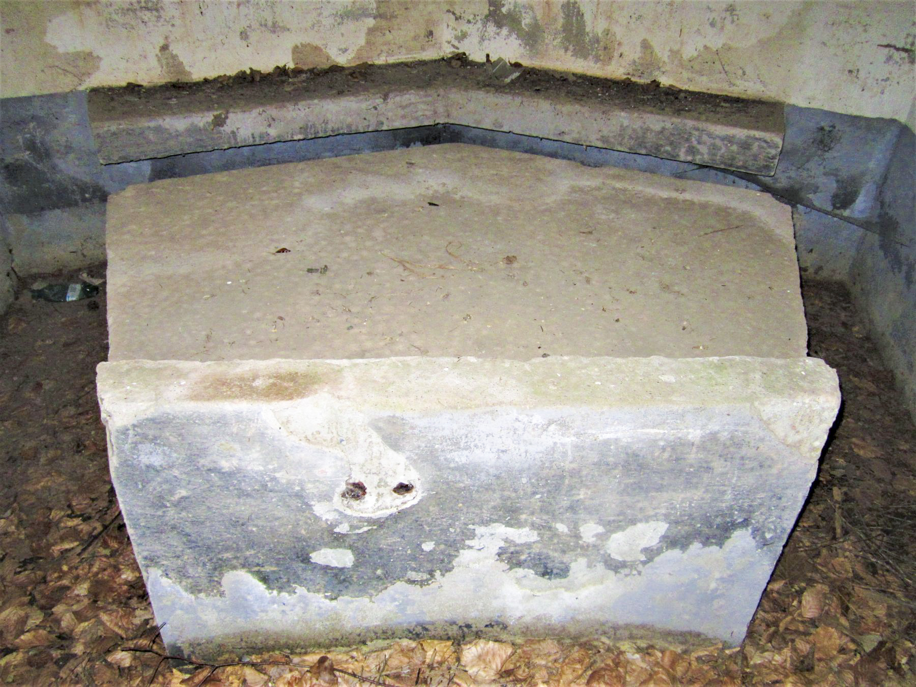 Ligne Maginot - M14 - GUNSTHAL 2 - (Blockhaus pour arme infanterie) - Support de la mitrailleuse - Gregory Fuchs