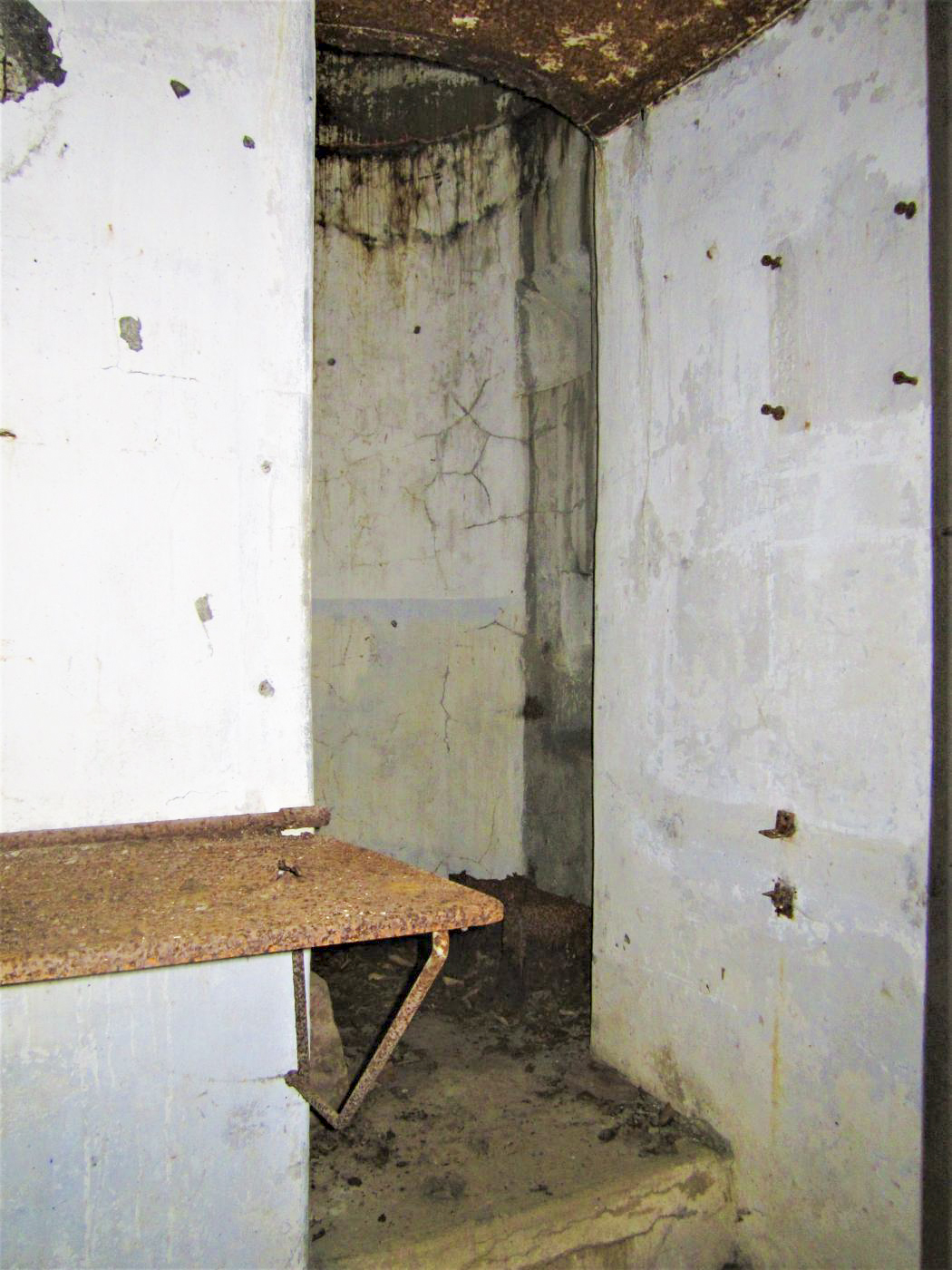 Ligne Maginot - NONNENHARDT N°3 - (Blockhaus pour arme infanterie) - Puits de la cloche GFM