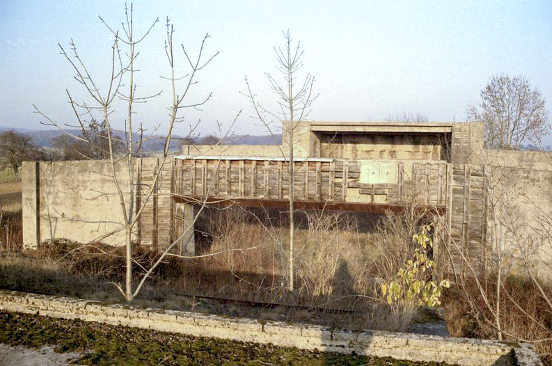 Ligne Maginot - LANGENSOULTZBACH - (Stand de tir) - Vue générale du stand de tir depuis la casemate d'exercice  - B. Henrich