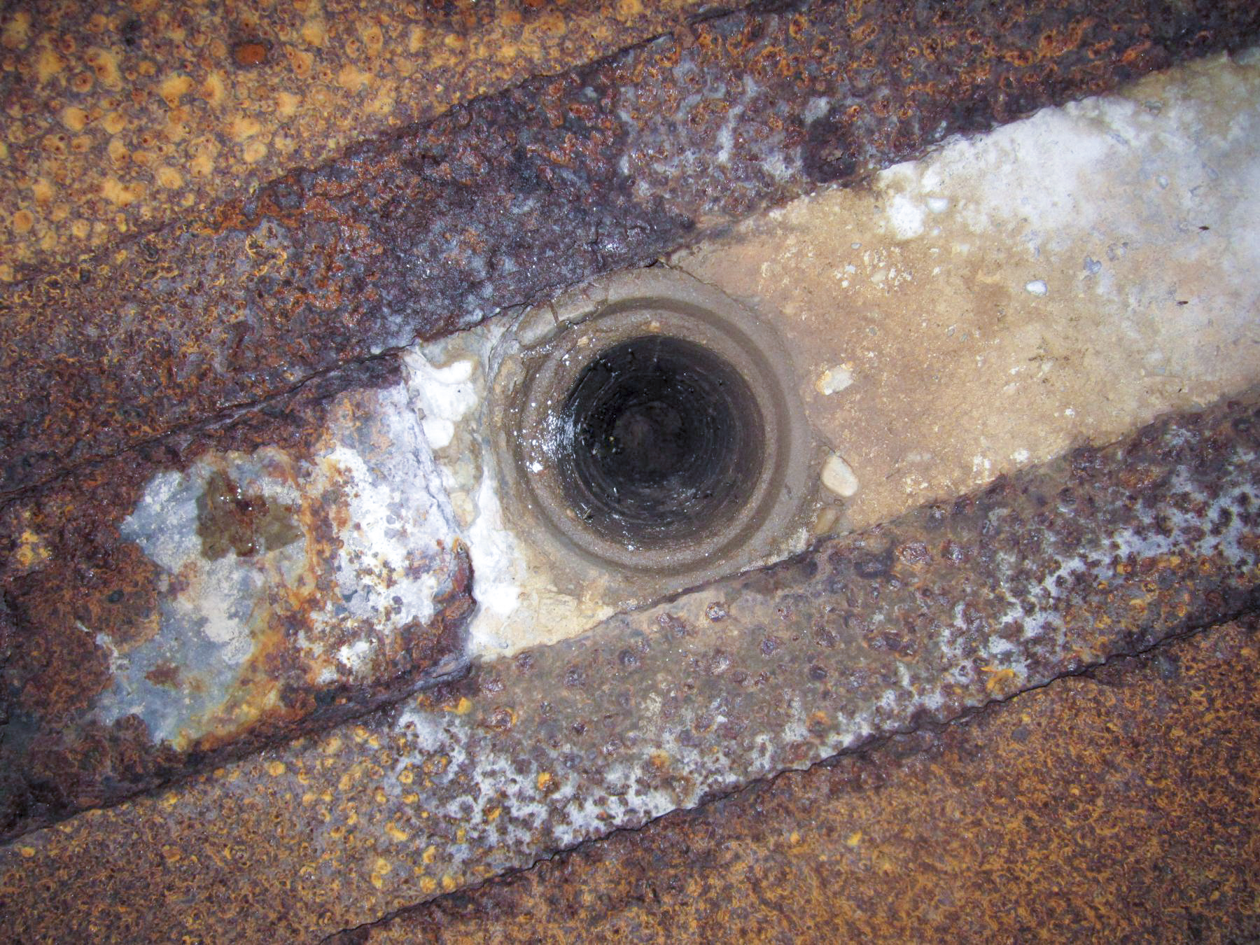 Ligne Maginot - M28 - BETZENTHAL 1 - (Blockhaus pour arme infanterie) - Chambre de tir ouest, orifice périscopique