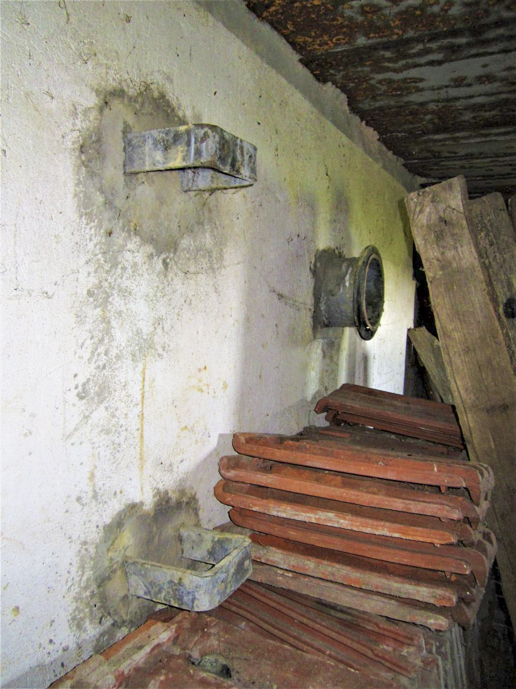 Ligne Maginot - SPIESS 1 - (Blockhaus pour arme infanterie) - Support du ventilateur